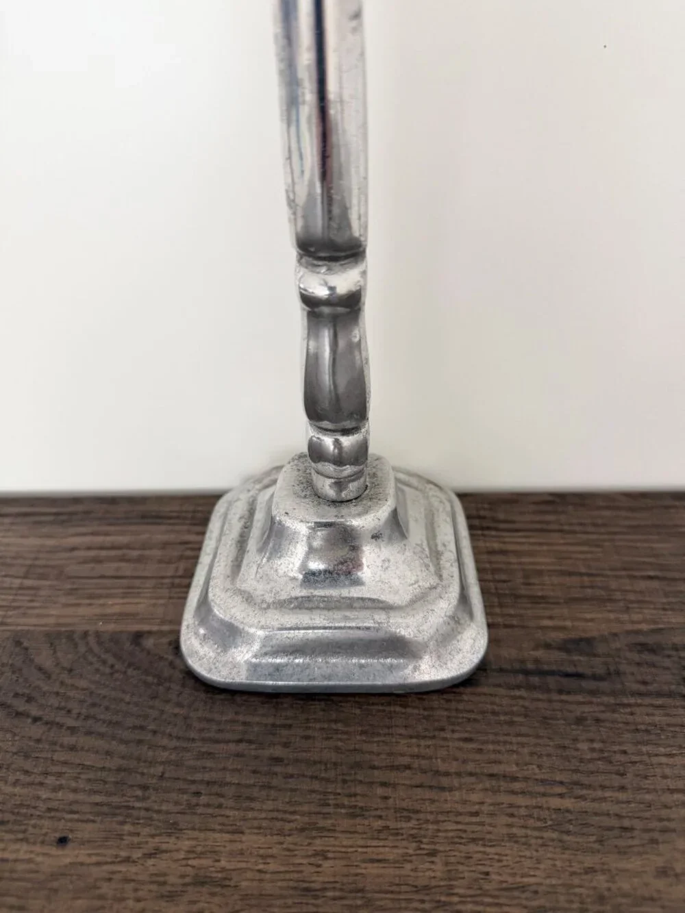 Vintage Scissor Shaped Freestanding Double Ring Towel Holder‎ Cast Aluminum